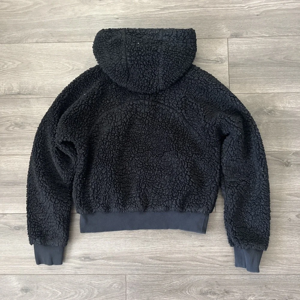 Lululemon Womens Sz 6 Pullover Sherpa Fleece Hoodie Black